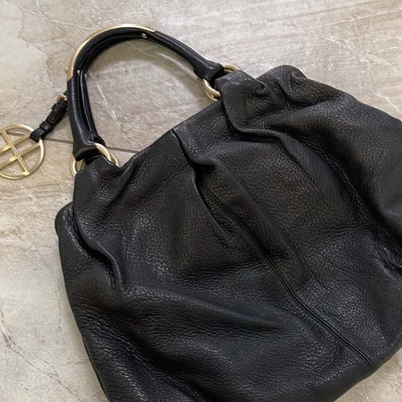 Hugo boss leather bag - Picture 3 of 5